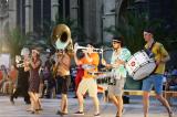 Le Comabt de Fanfares 58 * 5616 x 3744 * (7.14MB)